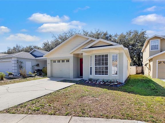 3rd image of 1030 Shoshanna Dr