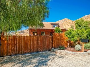28320 Sierra Cross Ave, Santa Clarita, CA 91351