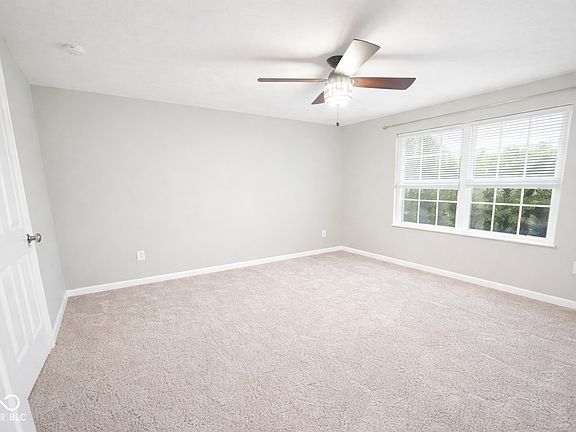 5th image of 8332 Welder Pl