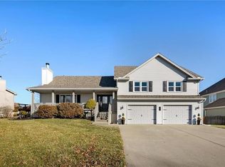 7523 N Chas Dr, Kansas City, MO 64158