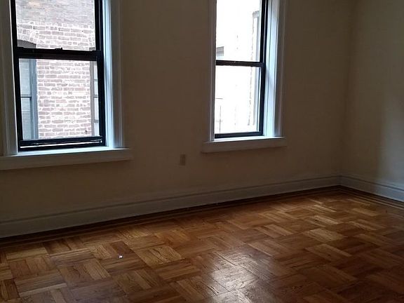 4th image of 55 Payson Ave APT 2E