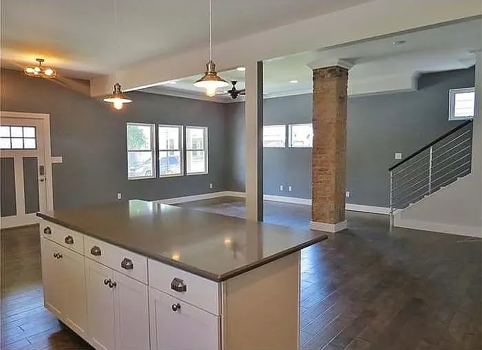 728 E Minnesota St — Photo 11