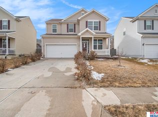 7388 N 89th St, Omaha, NE 68122
