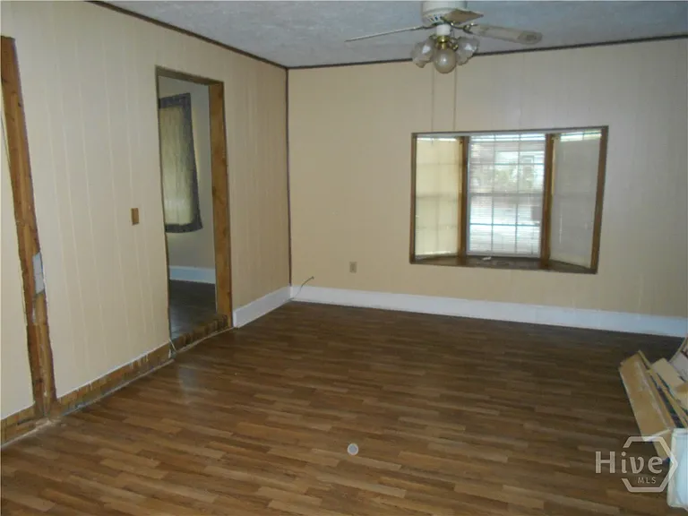 5505 Betty Dr — Photo 6