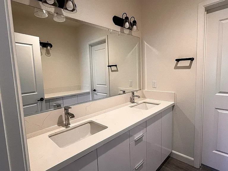 1356 Point Loma Pl — Photo 17