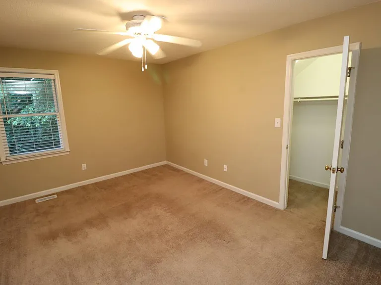 303A Hunter St — Photo 25