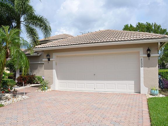 2nd image of 8099 Duomo Cir