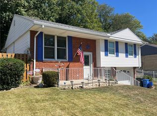 359 Butterfield Dr, Irwin, PA 15642