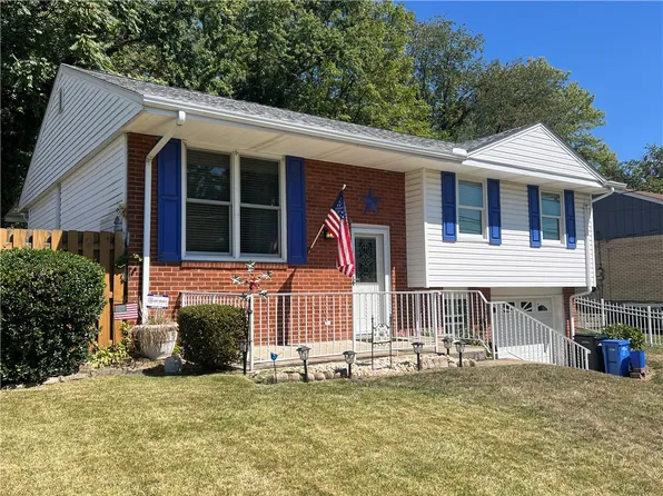 359 Butterfield Dr, Irwin, PA 15642