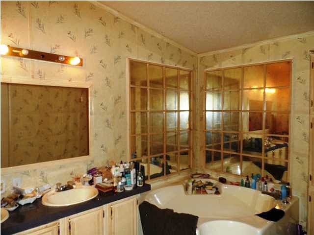 2nd image of 309 Country Run Dr