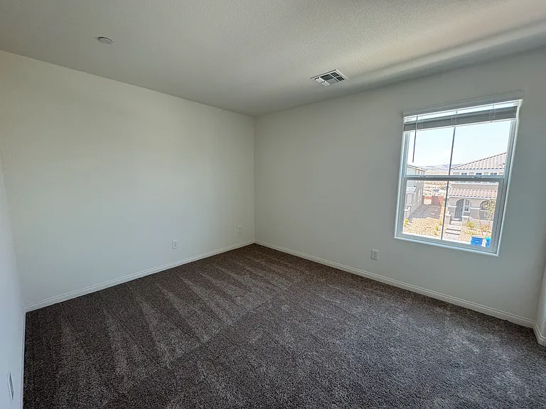 3655 Valpacos Ln — Photo 16