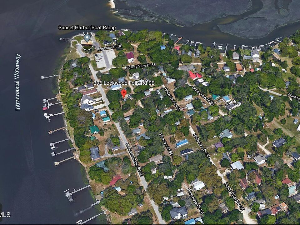 2nd image of 396 Lockwood Folly Rd SE
