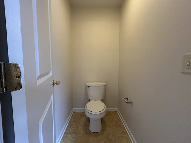 4 Idus Ln — Photo 9