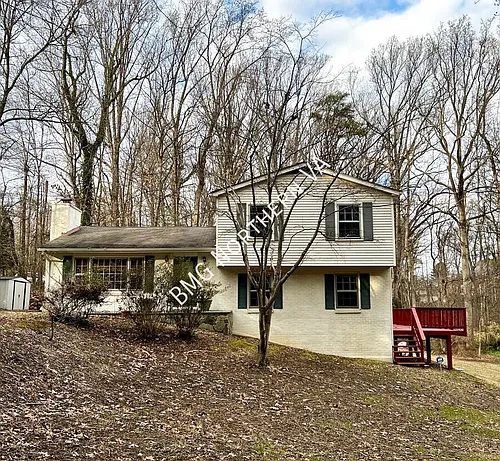832 Leigh Mill Rd Photo 1