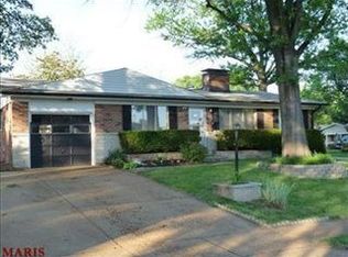 1925 Jenkee Ave, Florissant, MO 63031