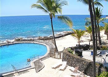 Saltwater Pool & Beach