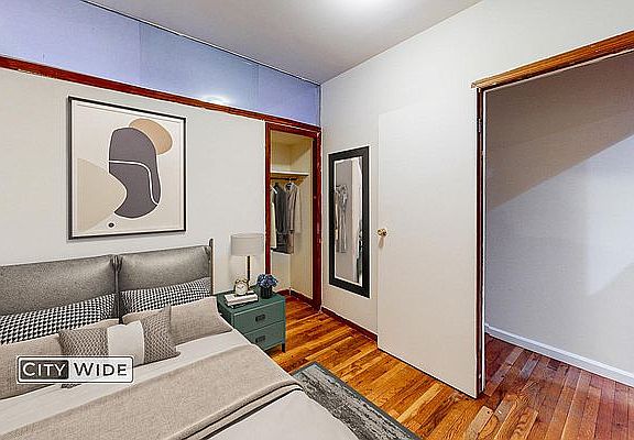 2nd image of 165 Stanton St #1A