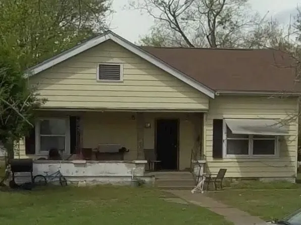 1035 Harrison St, Paducah, KY 42001