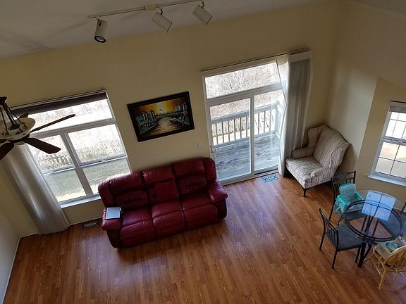 4th image of 1162 Shorewood Ct