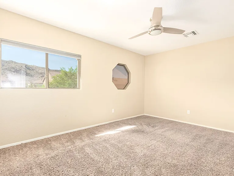 1310 E Beth Dr — Photo 30
