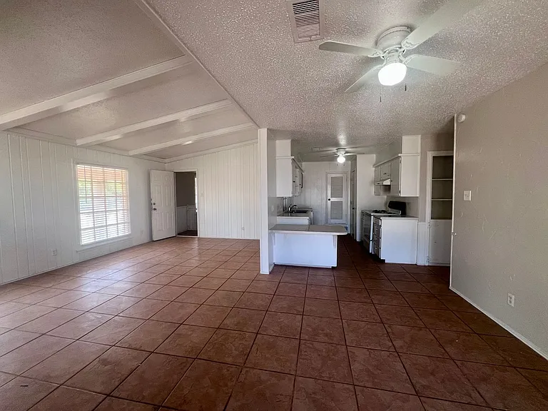 PM2 - 1310 65th Drive — Photo 5