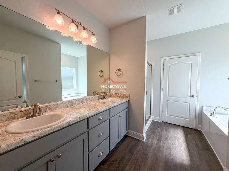 3613 Conley Dr — Photo 15