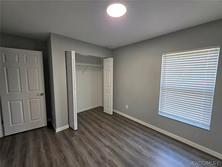 7871 N Golfview Dr — Photo 19