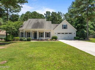 120 Timberwood Dr, Cameron, NC 28326