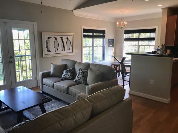 106 Sunset Cir UNIT 302