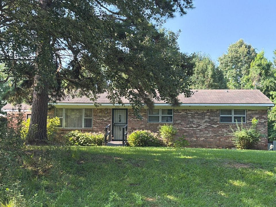 1st image of 671 Duncan Ln