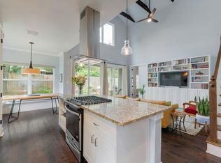 502 W 16th St, Georgetown, TX 78626