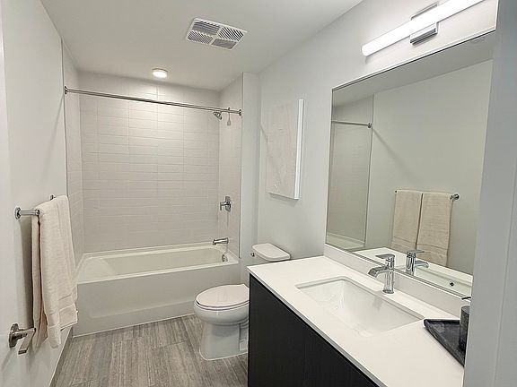 5th image of 2000 N Bayshore Dr APT 1813