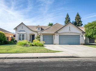 2644 Bellaire Ave, Clovis, CA 93611