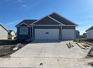 1505 Maple St, Granger, IA 50109