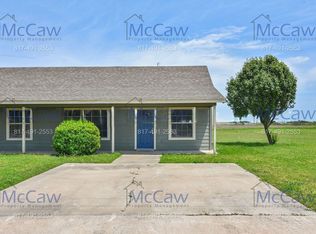 201 Blue Bell Ct #203, Weatherford, TX 76088