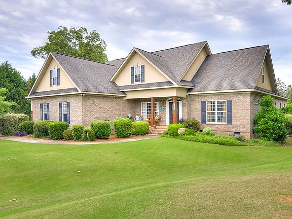 3rd image of 488 Knob Hill Ct W