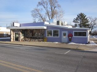 140 E Bannerman Ave, Redgranite, WI 54970