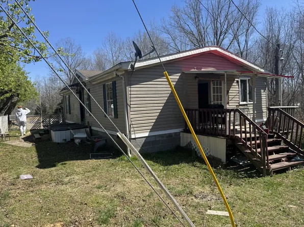 10413 Pauls Pl, Bon Aqua, TN 37025