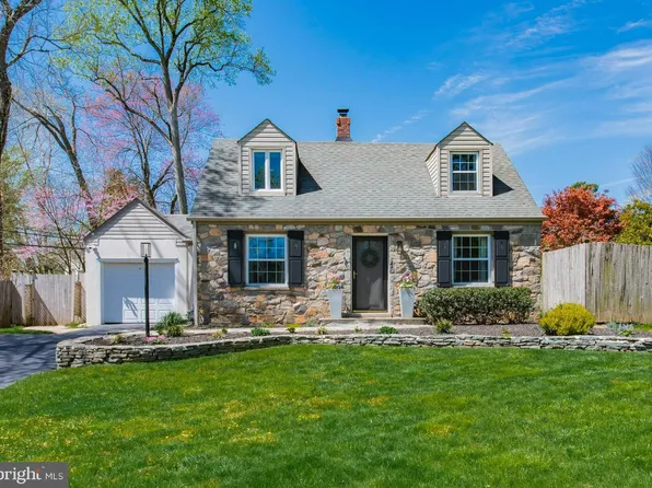 360 Old Eagle School Rd, Wayne, PA 19087