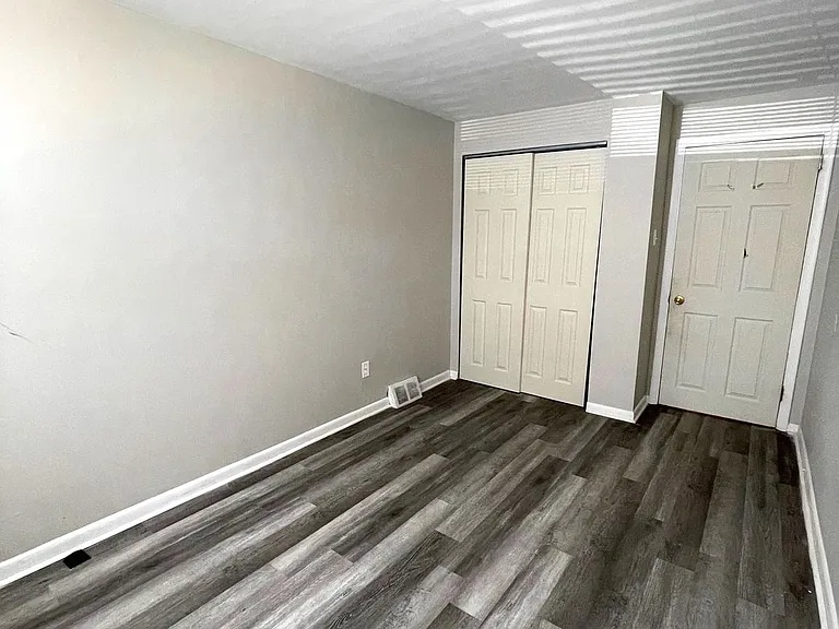3330 Primrose Rd #1 — Photo 18