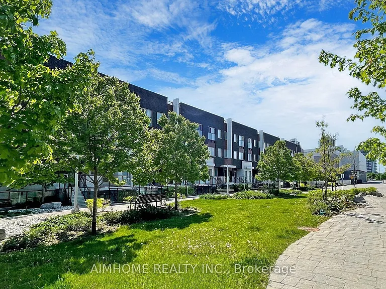 780 Sheppard Ave E #28 — Photo 1