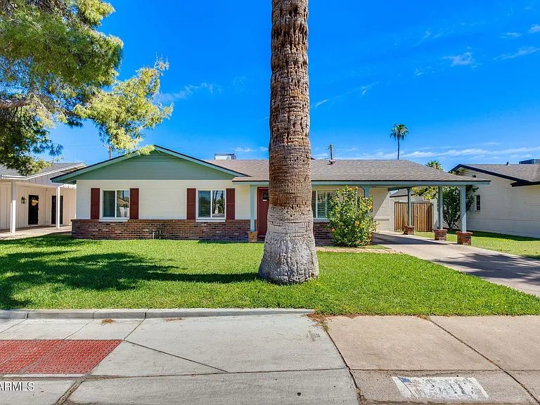 3412 E Turney Ave — Photo 4