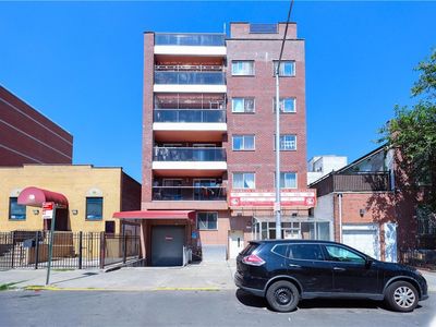 871 50th St APT 5B, Brooklyn, NY, 11220
