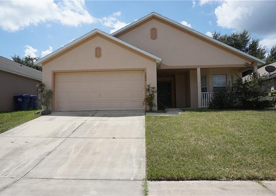 1st image of 1084 Bluegrass Dr