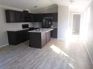 915 Cottonwood Cir, Corsicana, TX 75110