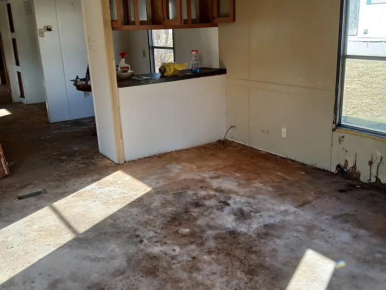 710 Mill Rd #17 — Photo 7