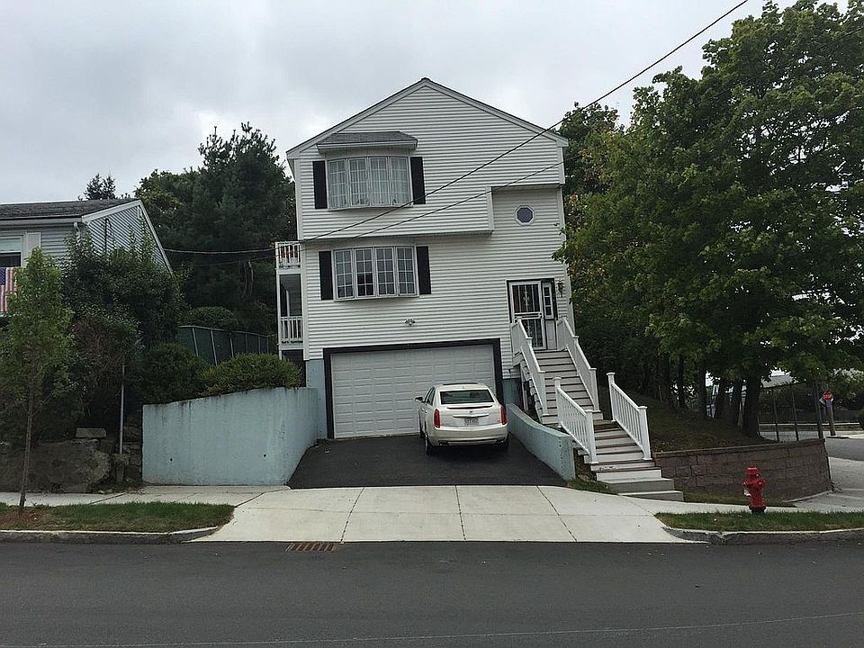 1st image of 1 Franklin Ave #1