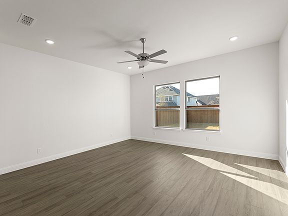 02_ Grapevine - Family Room - Representative Photo