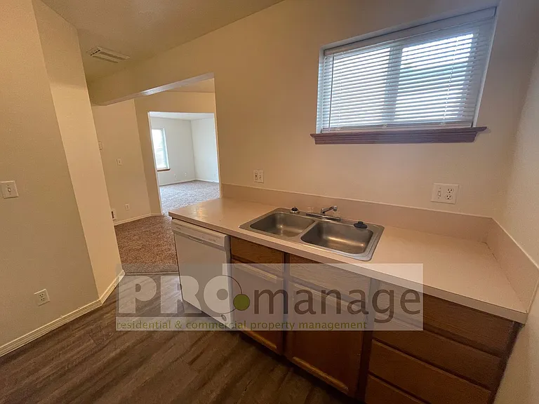 2115 Stace St. — Photo 5