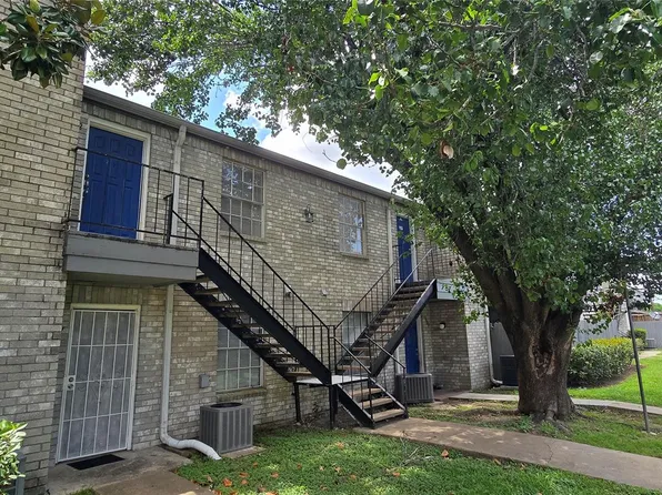 9700 Leawood Blvd APT 1002, Houston, TX 77099